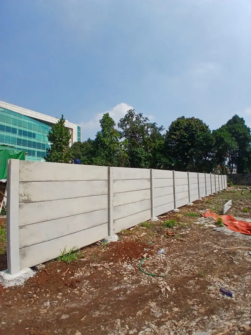 Pemasangan Pager Panel